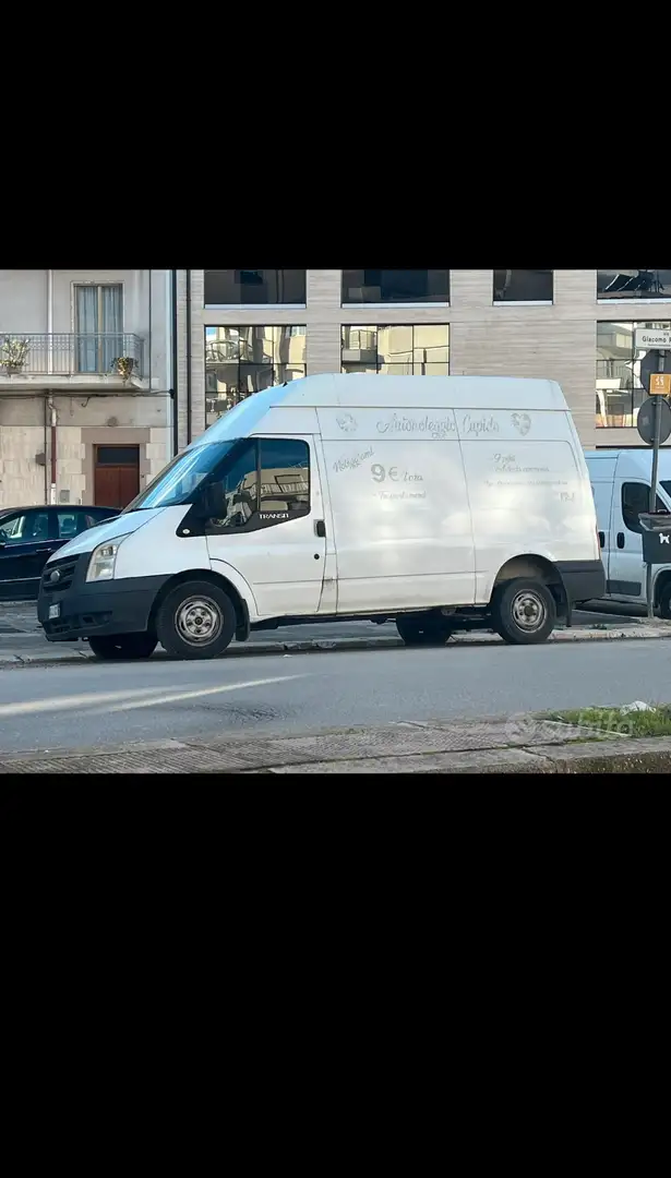 Ford Transit - 1
