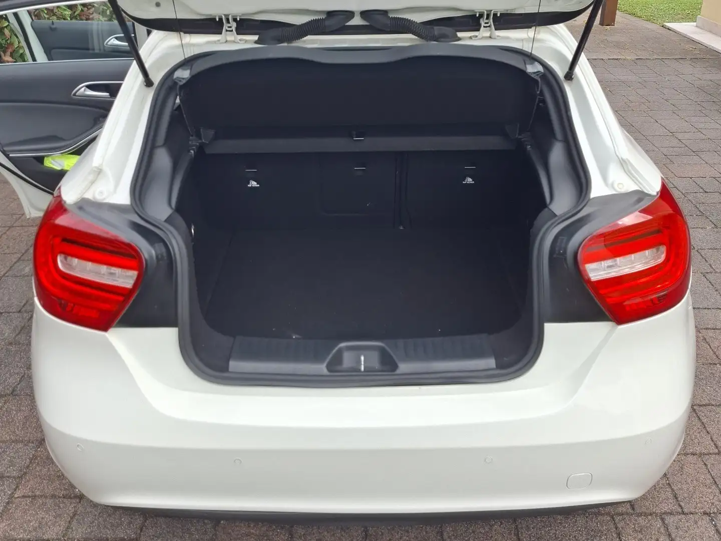 Mercedes-Benz A 180 cdi Premium Bianco - 2