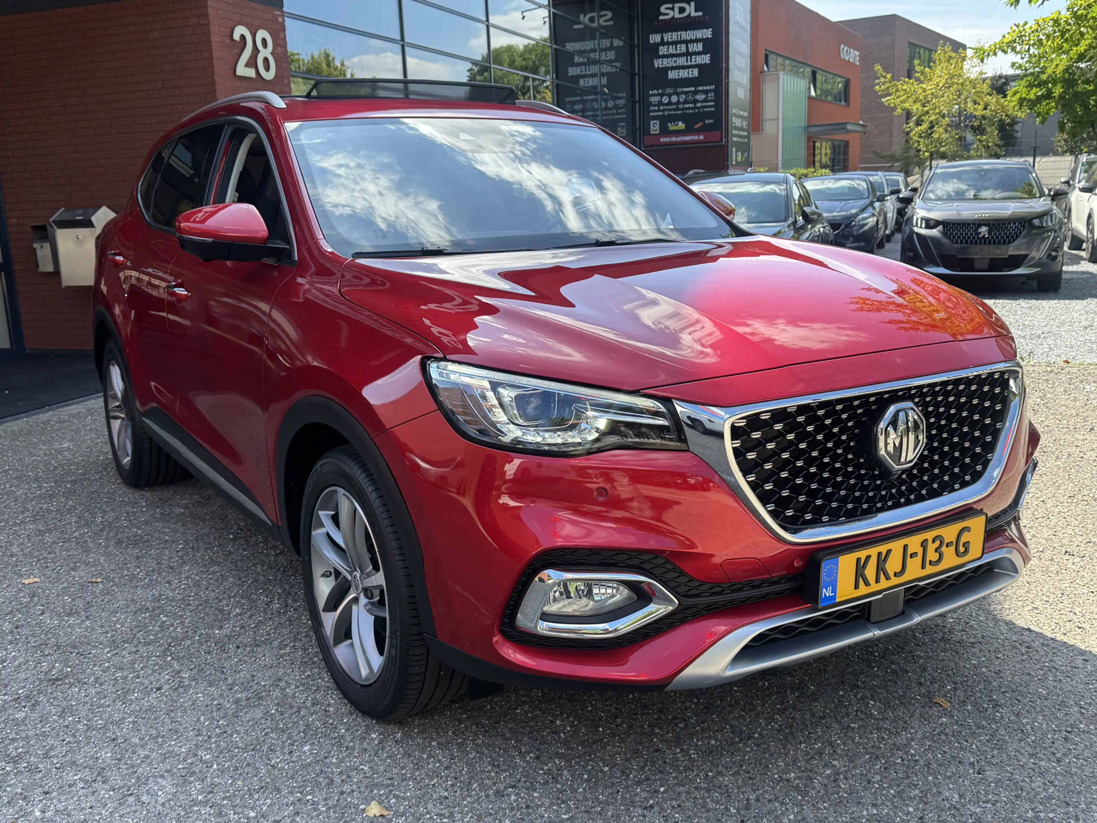 MG EHS 1.5 TGDI Luxury // SCHUIF-KANTELDAK // 360 CAMERA — photo 3