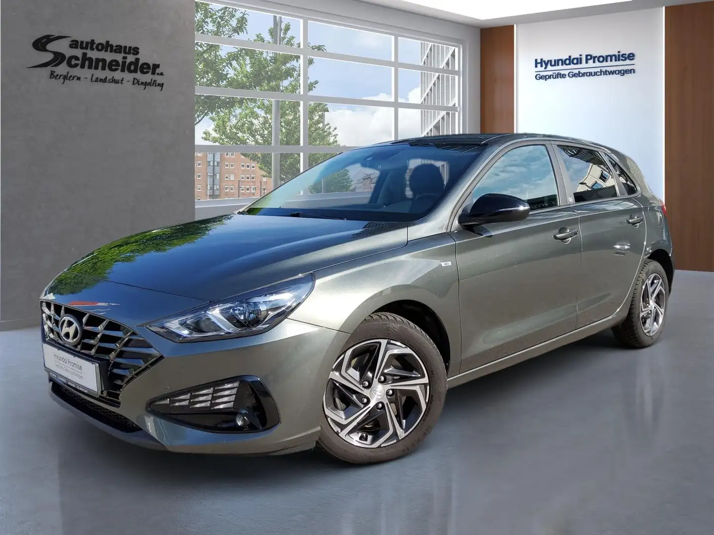 Hyundai i30 1.5 TGDi 48V 6-iMT Edition 30 SHZ/KAMERA/TEMPOMAT/ Vert - 1