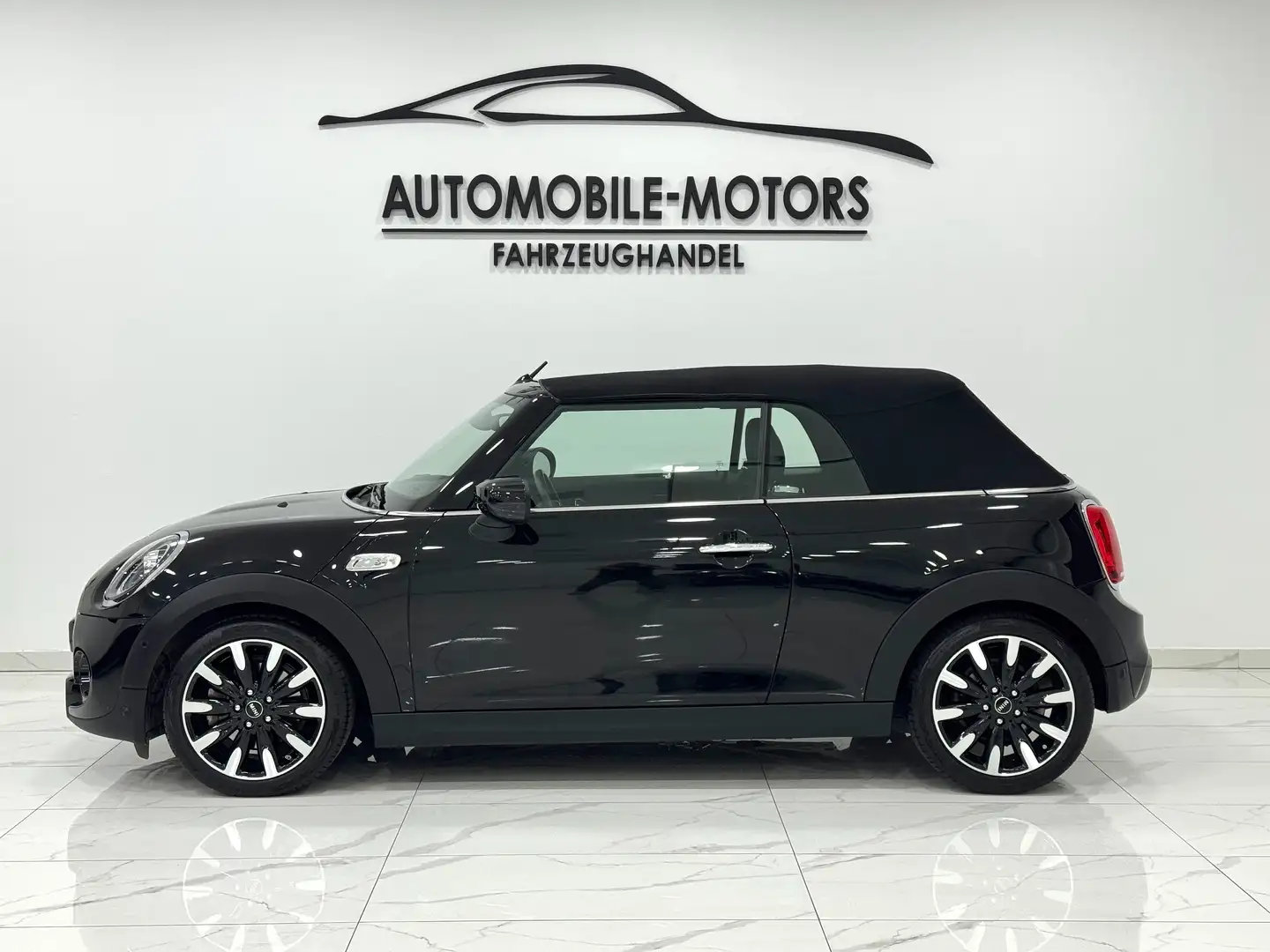MINI Cooper S Cabrio Cooper S/LED/NAVI/17Zoll/Top Zustand Schwarz - 2