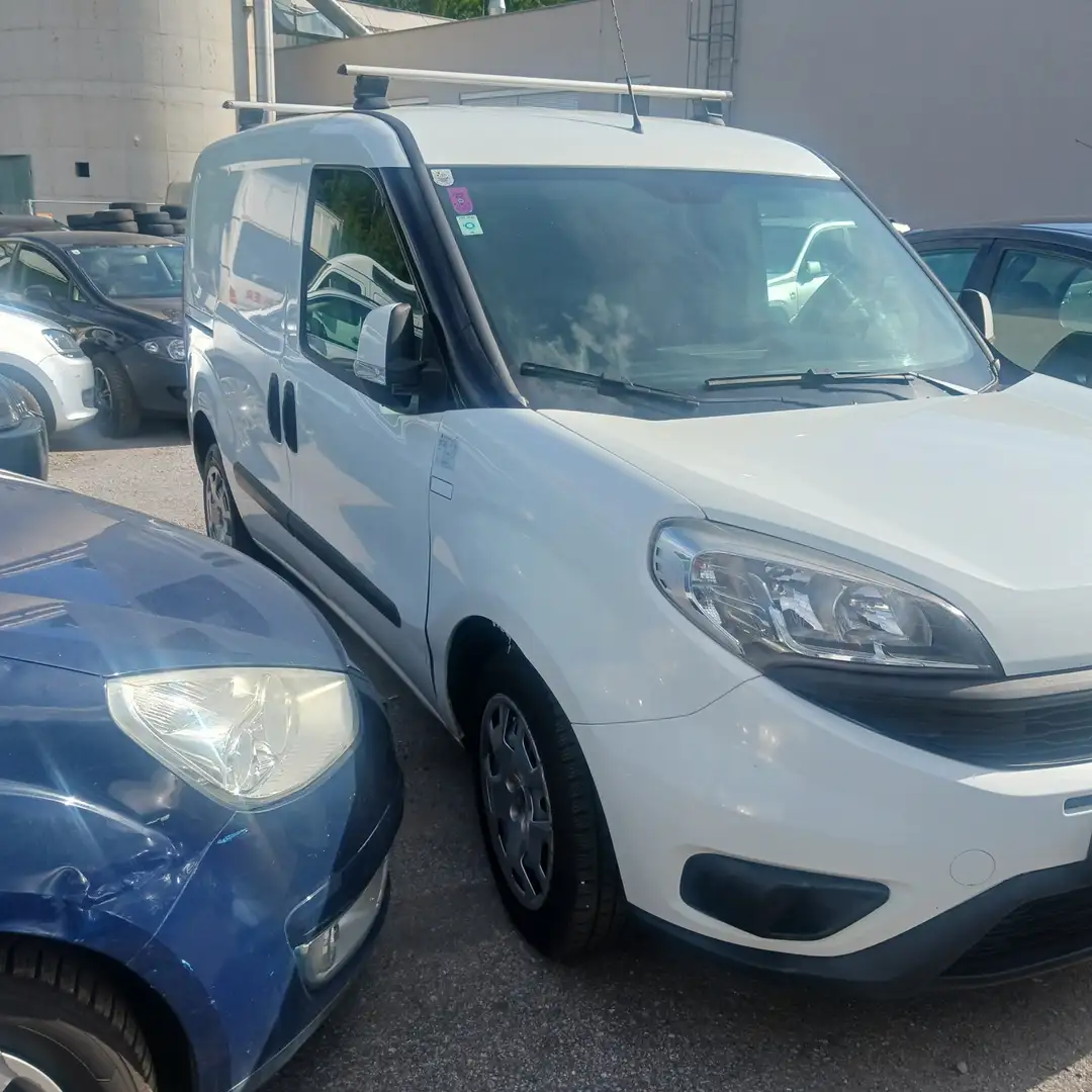 Fiat Doblo Cargo MAXI Basis - 1
