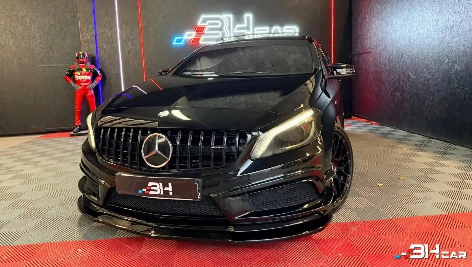 Mercedes-Benz A 250 2.0 TURBO  A250 211 FASCINATION 7GDCT AMG - 2