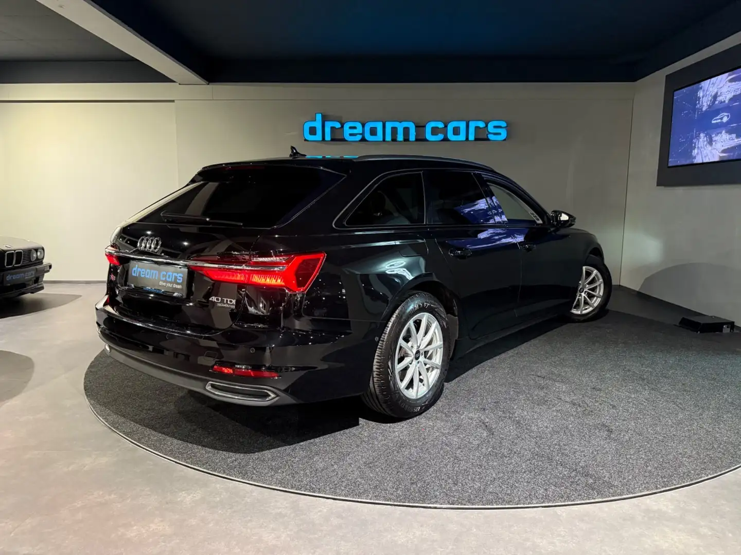 Audi A6 Avant 40 TDI quattro / Lenkradheizung / Kamera / Schwarz - 2