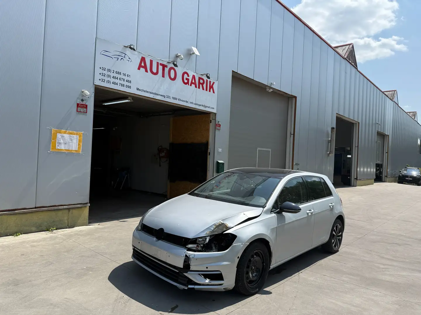 Volkswagen Golf 1.6 SCR TDi Comfortline (EU6.2) Gris - 1