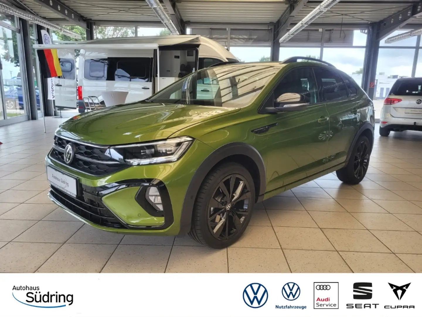 Volkswagen Taigo R-Line 1,0 TSI IQ.Light Rfk. App-Connect Grün - 1