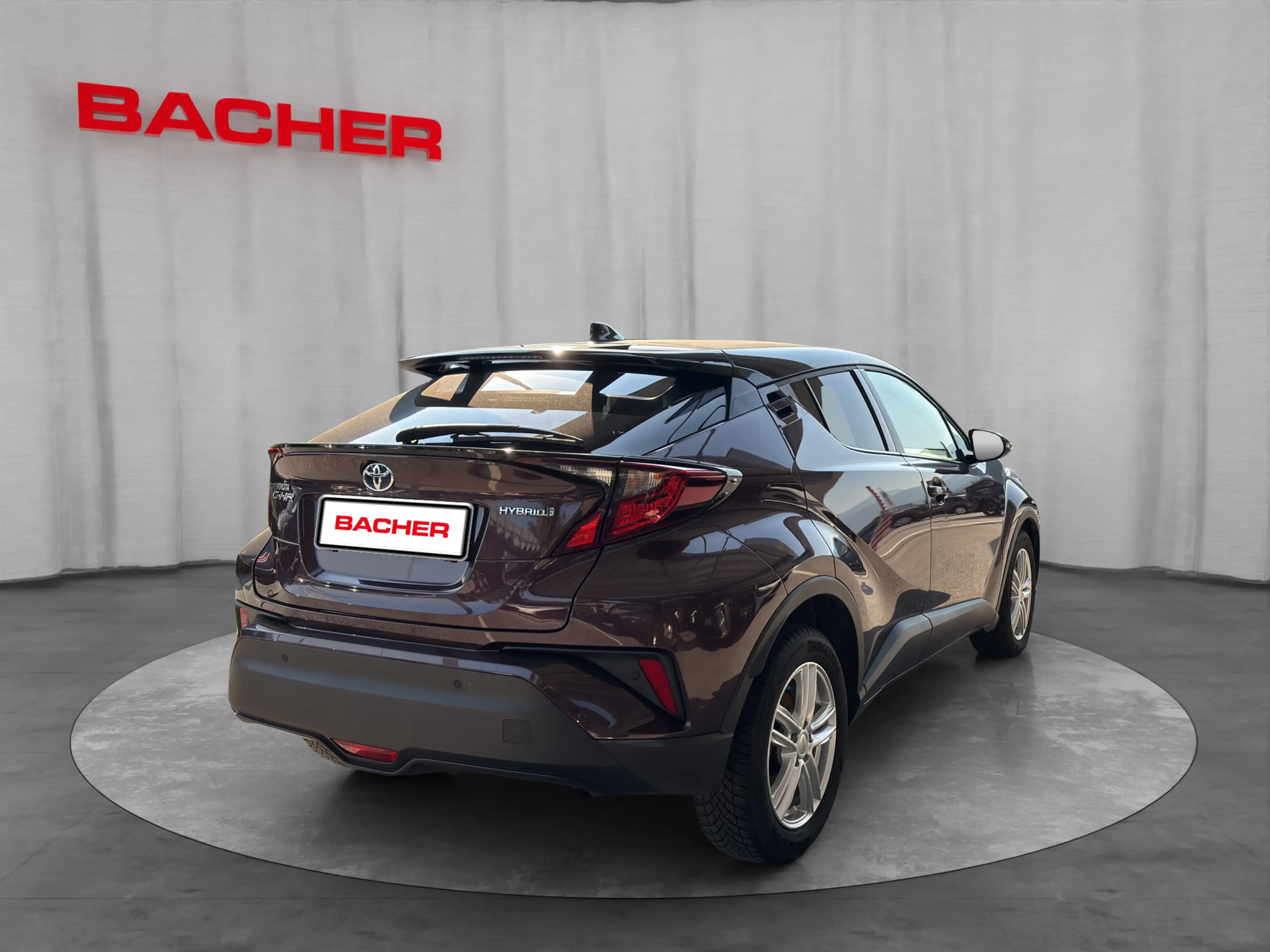 Toyota C-HR C-HR - 1,8 l Hybrid 4x2 Active Drive — photo 5