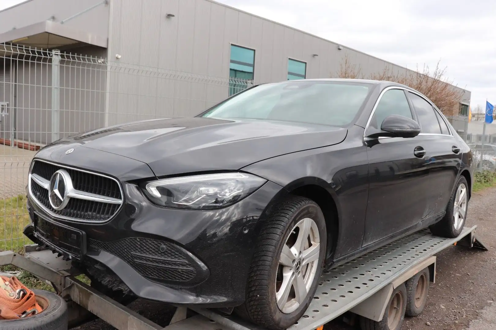 Mercedes-Benz C 300 C -Klasse Lim. C 300 e Negro - 1