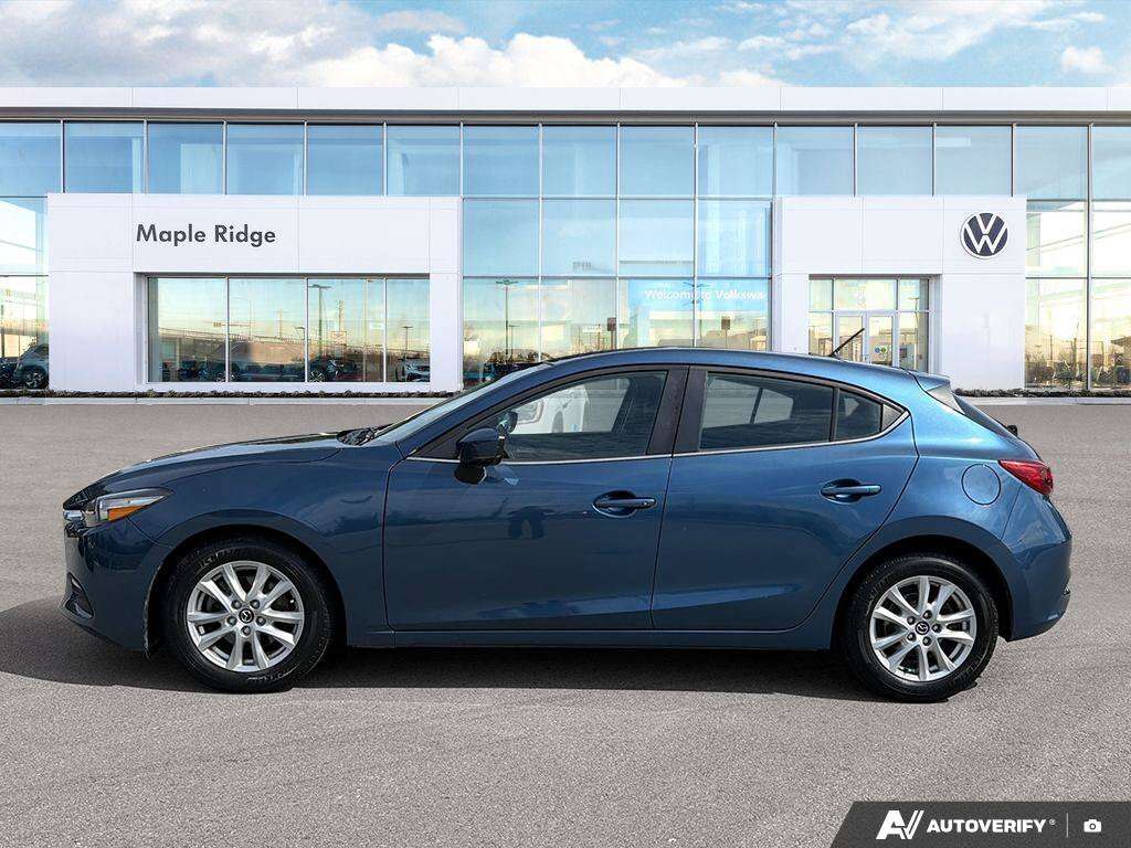 2017 Mazda Mazda3 GS | Backup Camera | Heated Seats | Blind Spot Mon — снимка 1