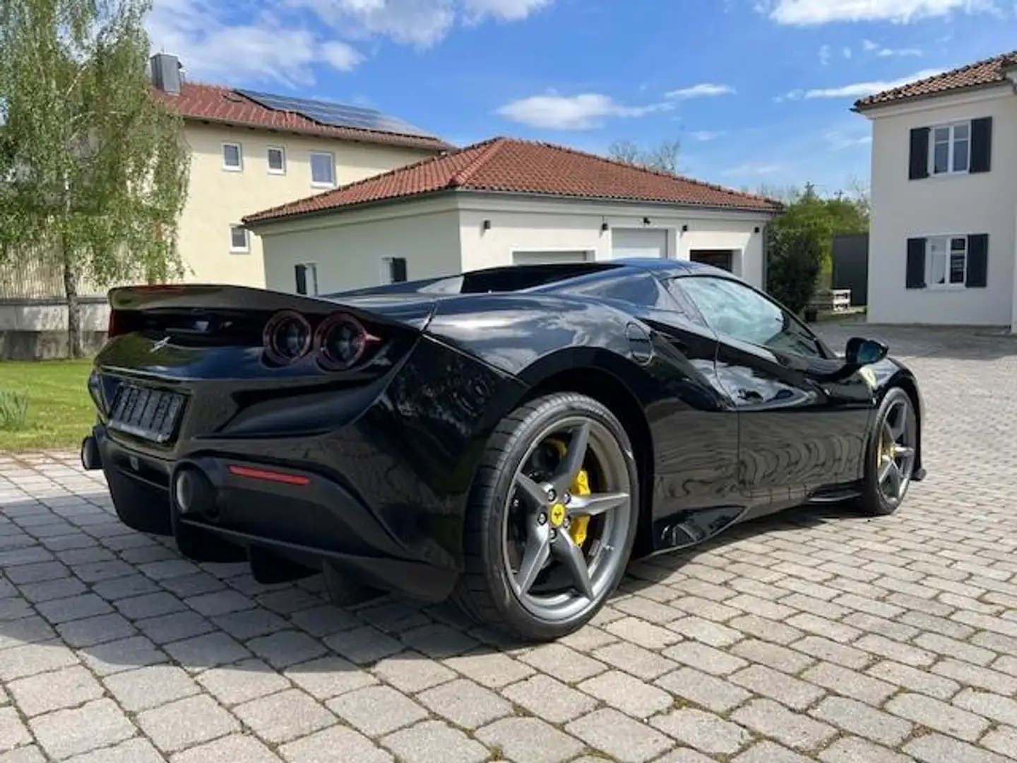 Ferrari F8 Spider Dt. Modell 2022 Neuwertig Sammlerstück Negro - 2