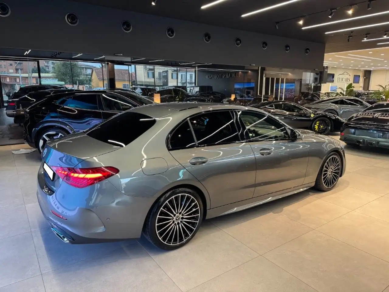 Mercedes-Benz C 220 d Mild hybrid Premium — photo 1 of 15