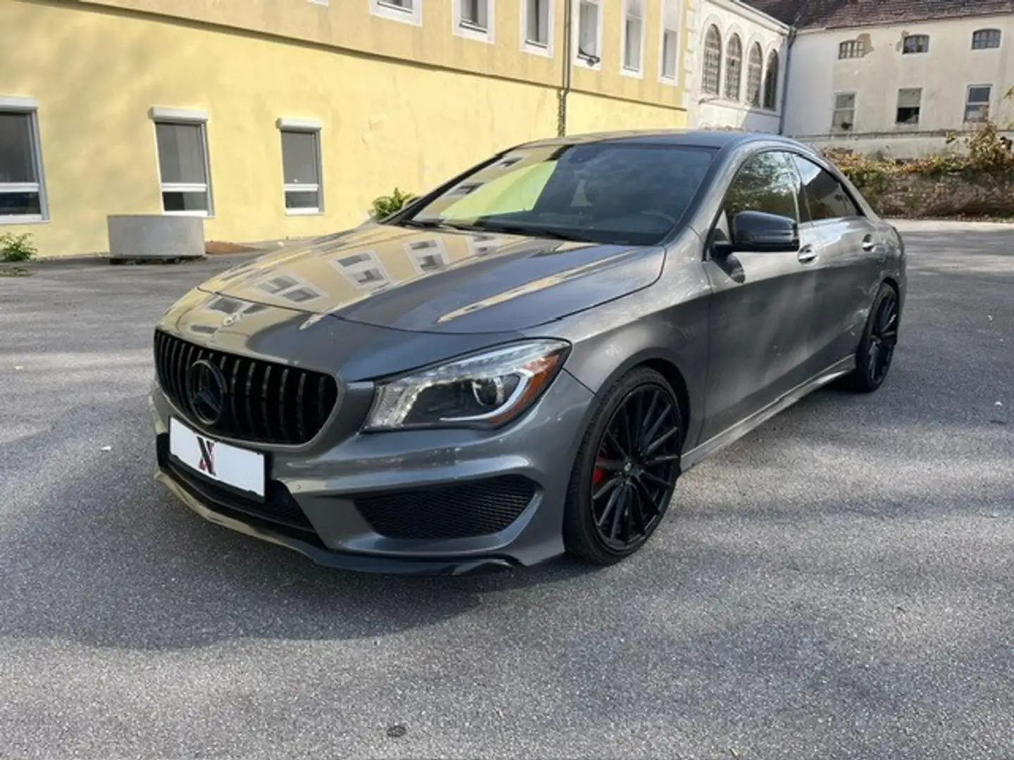Mercedes-Benz CLA 250 4MATIC Aut./Top Ausstattung/ Grijs - 1