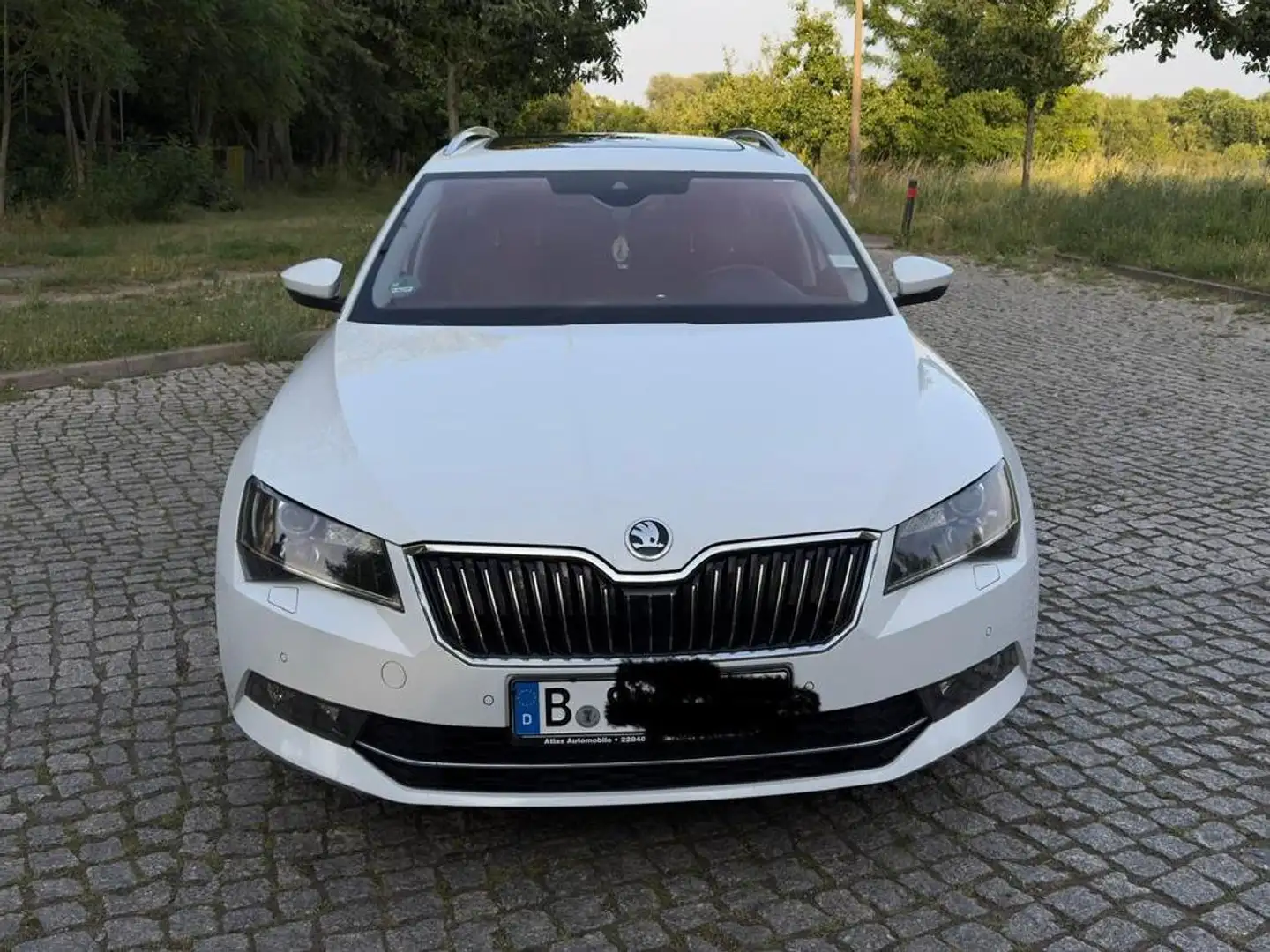 Skoda Superb Superb 2.0 TDI L - 1