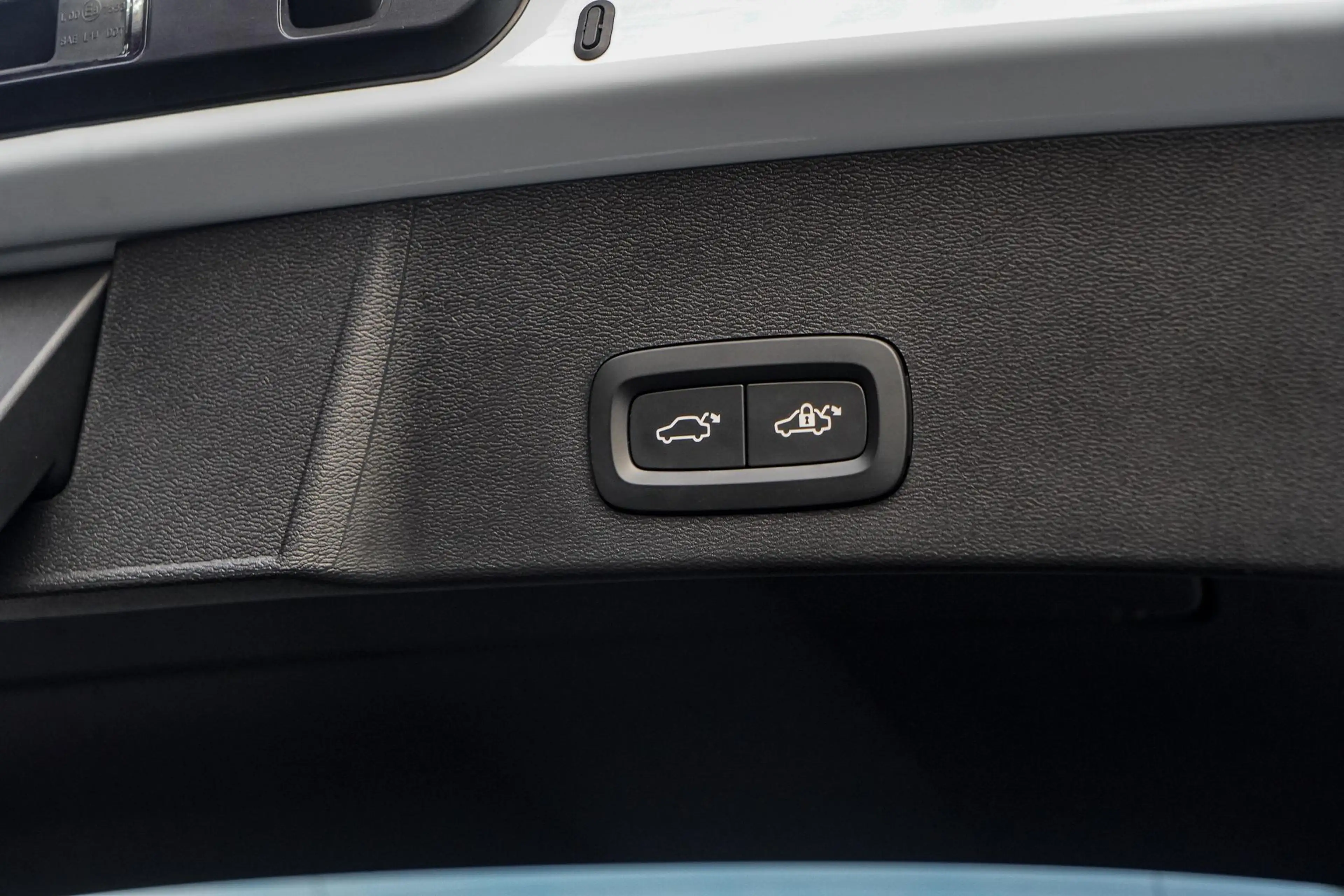 Volvo XC40 2.0 B4 Plus Dark Harman/Kardon | Adaptieve Cruise — photo 11