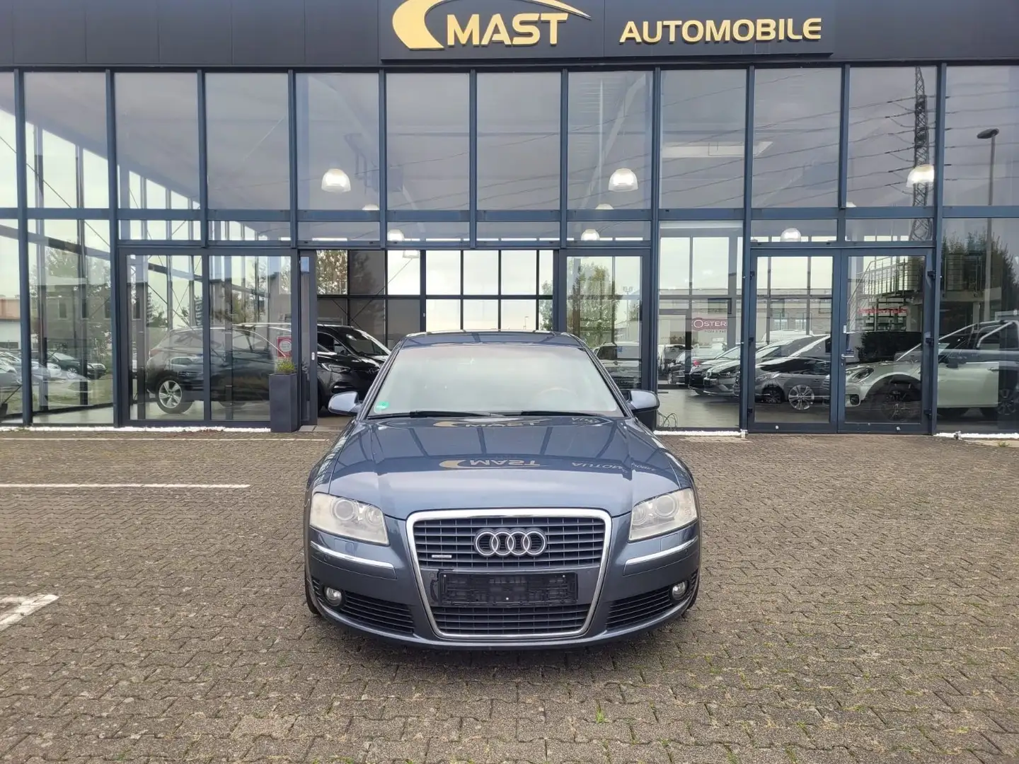 Audi A8 3.0 TDI quattro Bleu - 1