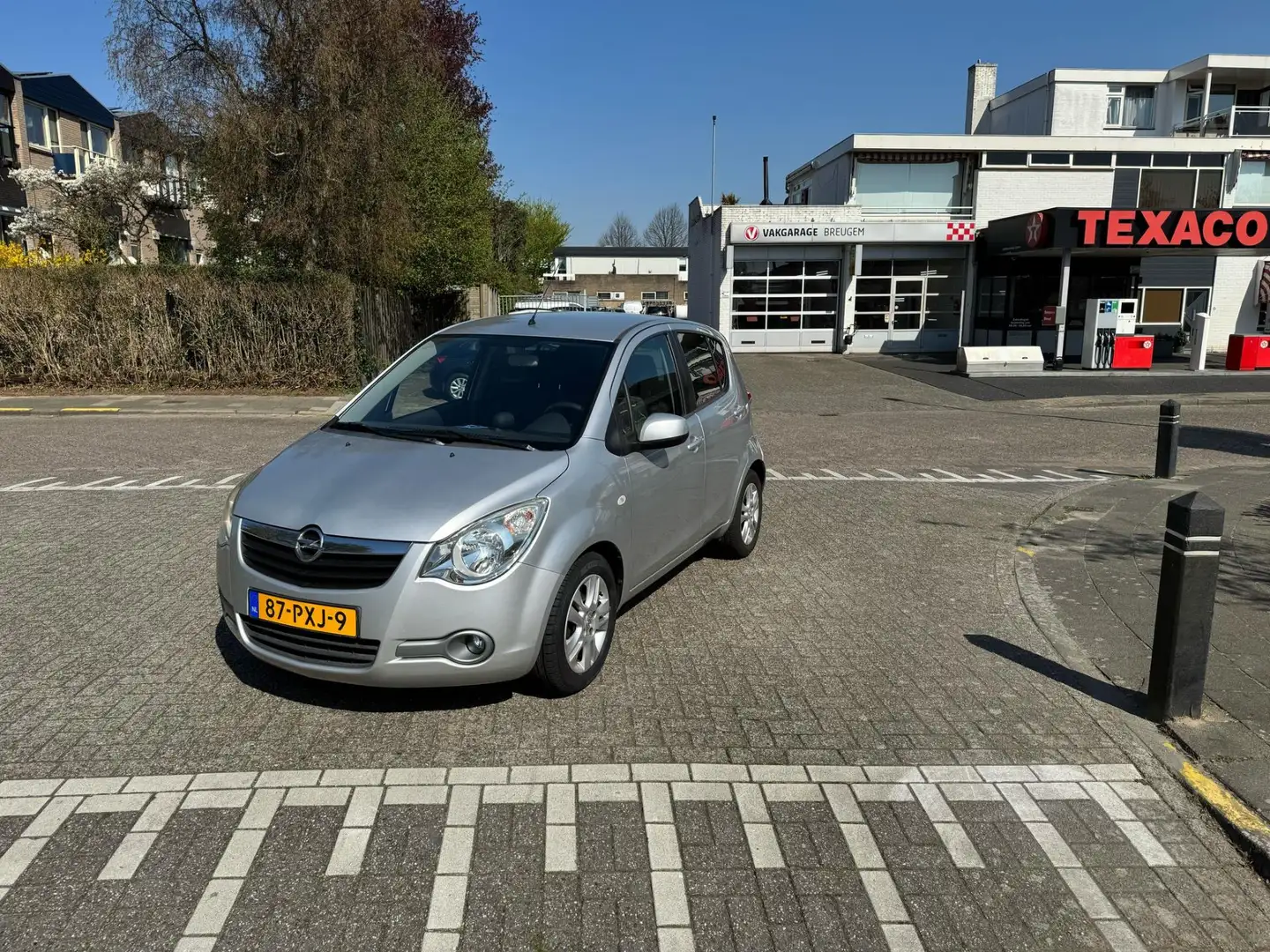 Opel Agila 1.2 Edition Grijs - 1