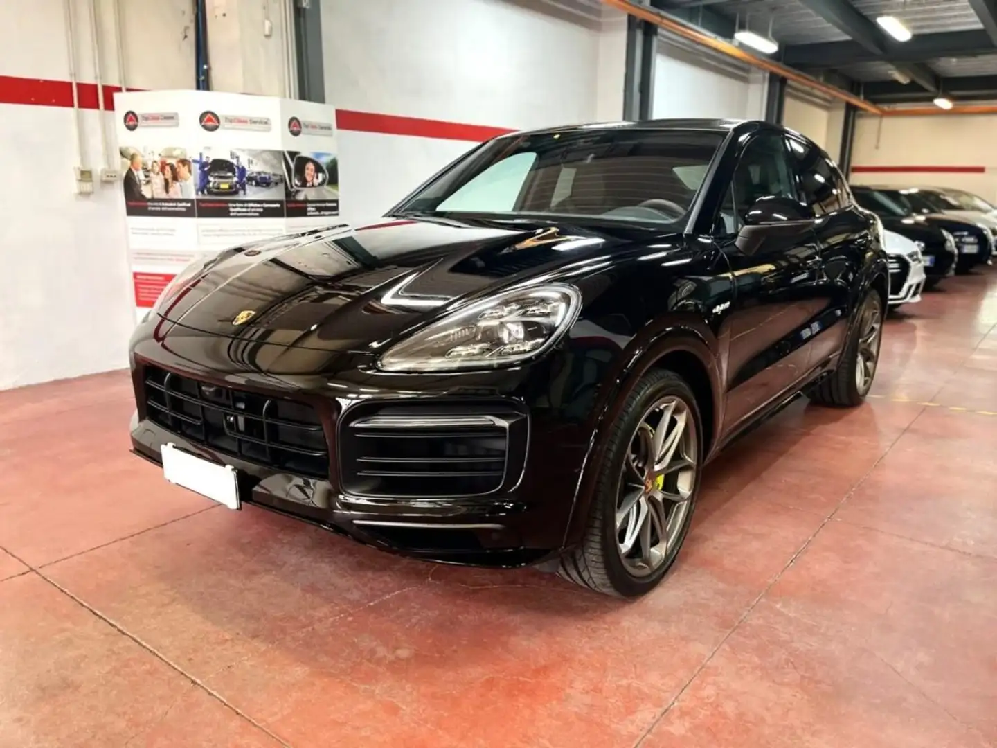 Porsche Cayenne 3.0 V6 E-Hybrid Plug-in Negro - 1