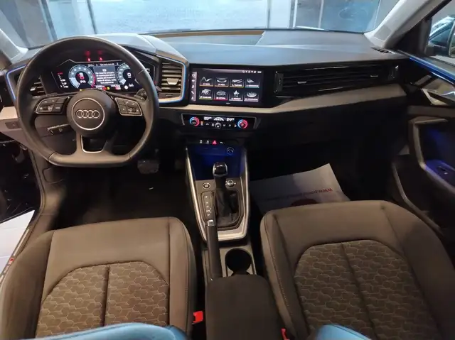Audi A1 view 11