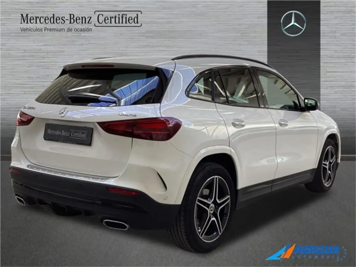 Mercedes-Benz GLA 200 D 4MATIC - 2