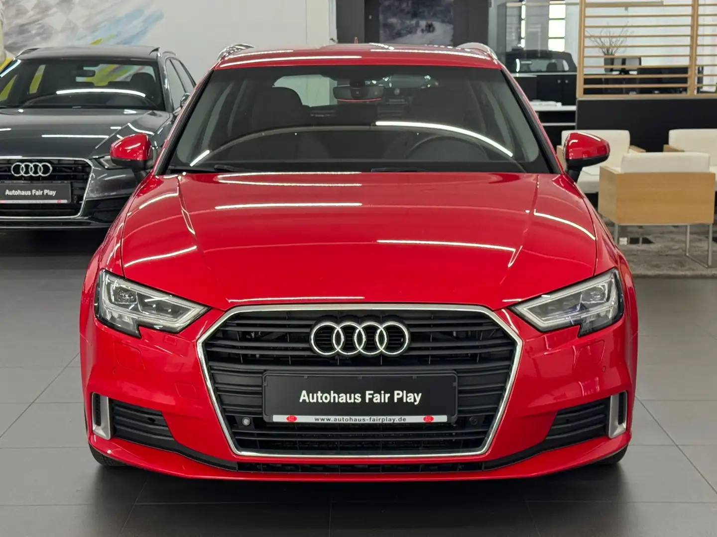 Audi A3 Sportback sport LED/SHZ/PDC/U-FREI! Rot - 2