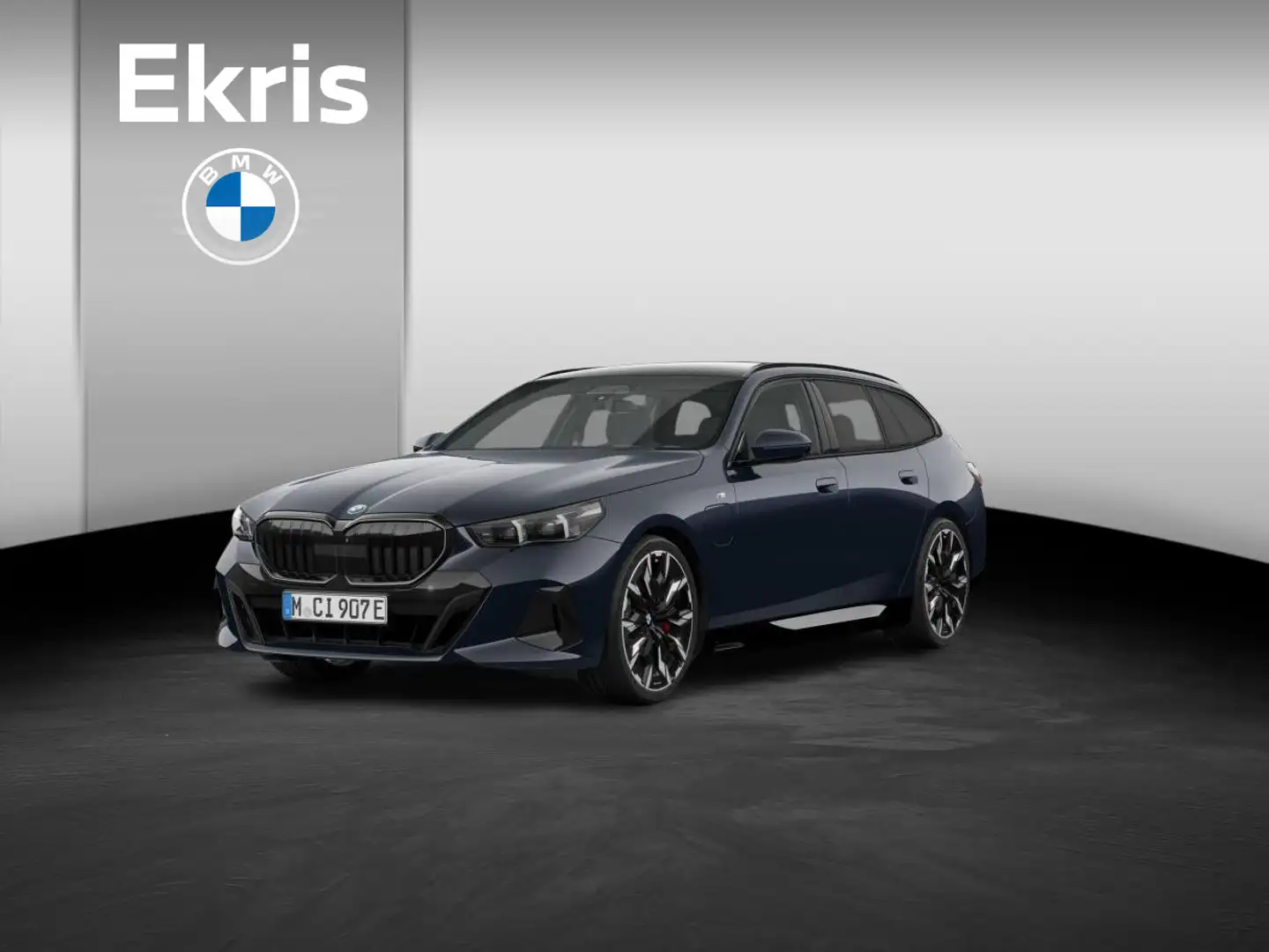BMW 530 5 Serie Touring 530e | M Sport Edition | M Sportpa Zwart - 1