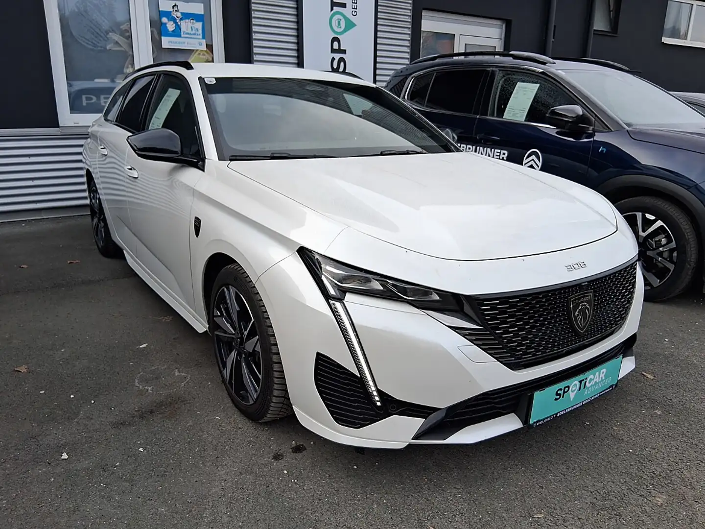 Peugeot 308 SW BlueHDi 130 S&S EAT8 GT Pack Weiß - 2