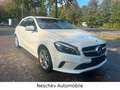 Mercedes-Benz A 200 d Urban Leder/Navi/LED/KeyLess/Kamera/2.Hd Blanc - thumbnail 8