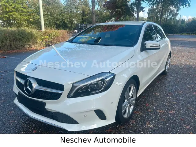 Mercedes-Benz A 200 d Urban Leder/Navi/LED/KeyLess/Kamera/2.Hd