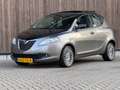 Lancia Ypsilon 0.9 TwinAir Platinum / Automaat / Schuifdak / Grau - thumbnail 2