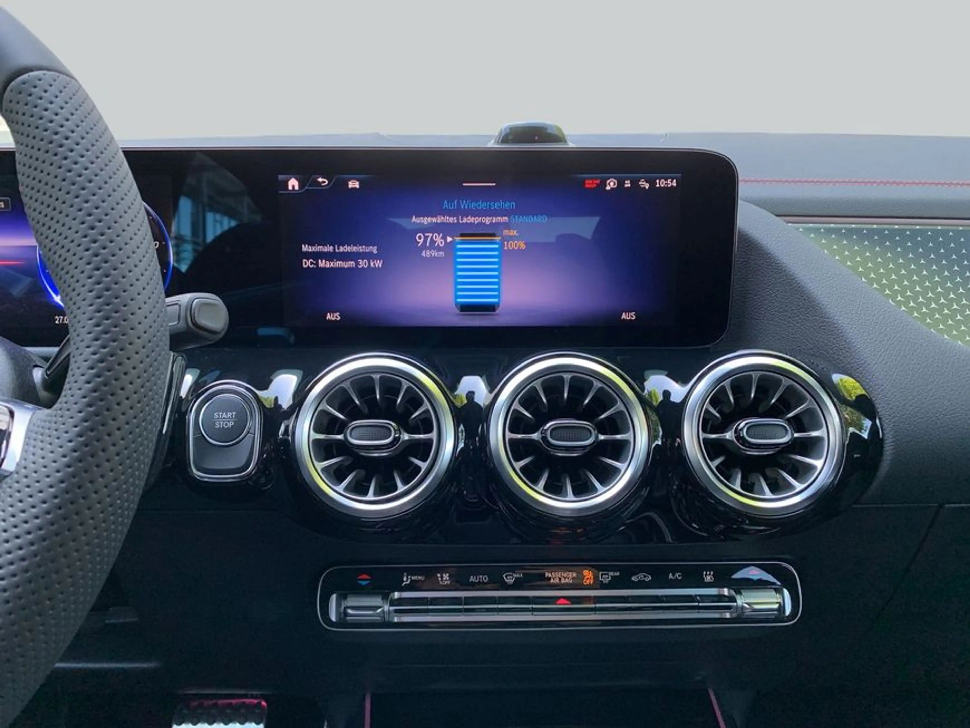 Mercedes-Benz EQA 250 EQA — photo 19