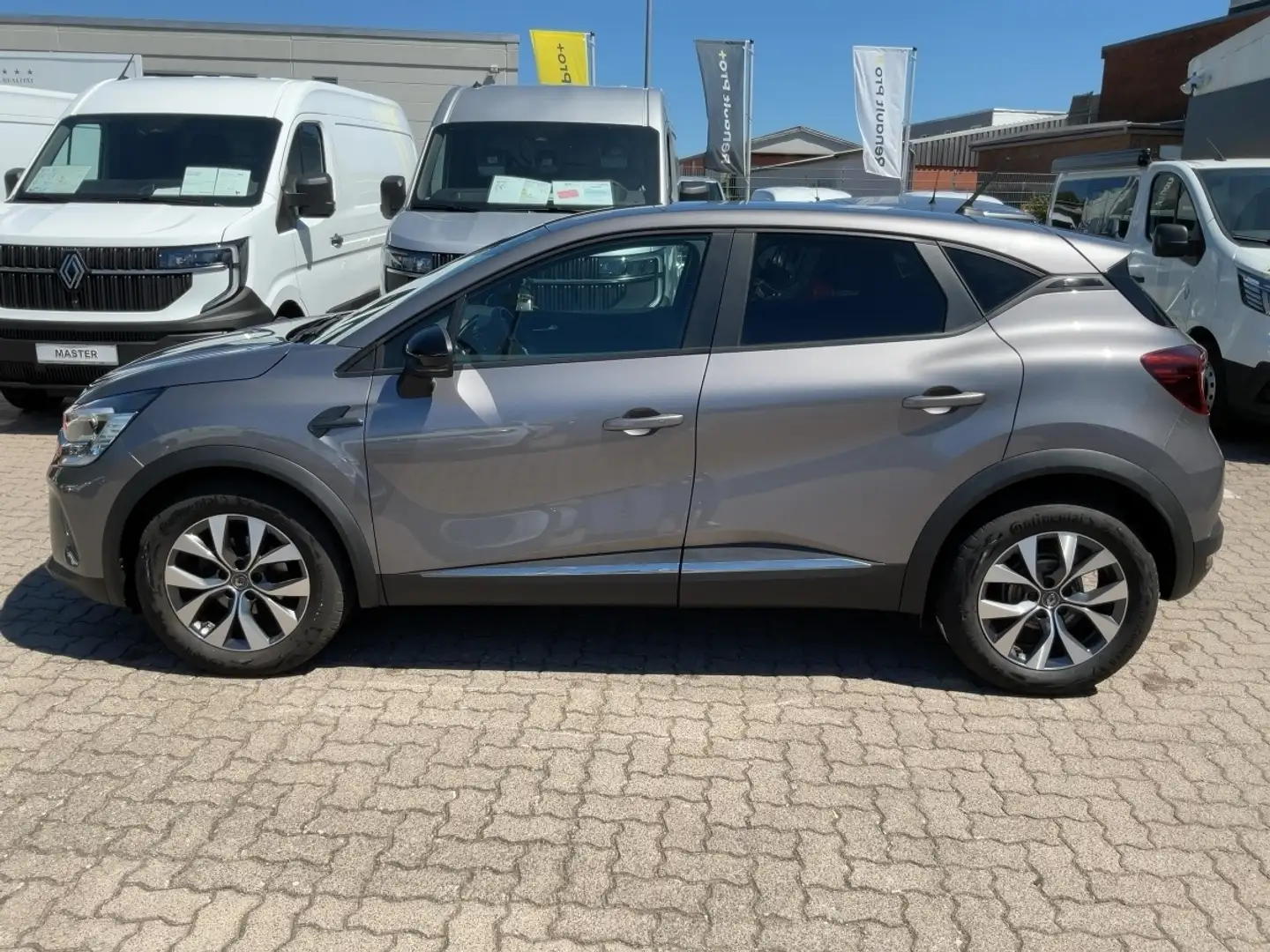Renault Captur II Experience 1.3 TCe 130 EDC *Automatik* Grau - 2