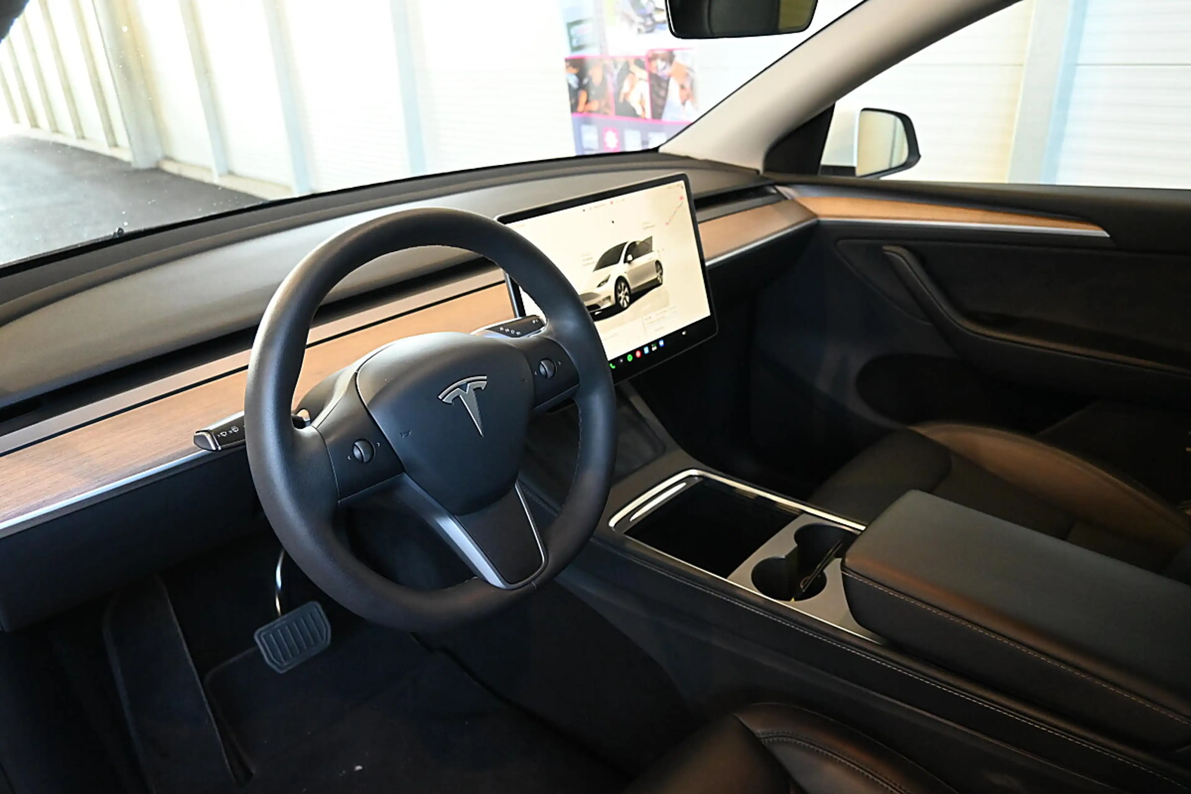 Tesla Model Y Dual Maximale Reichweite Dual AWD; AHK, Wärmepu... — photo 15
