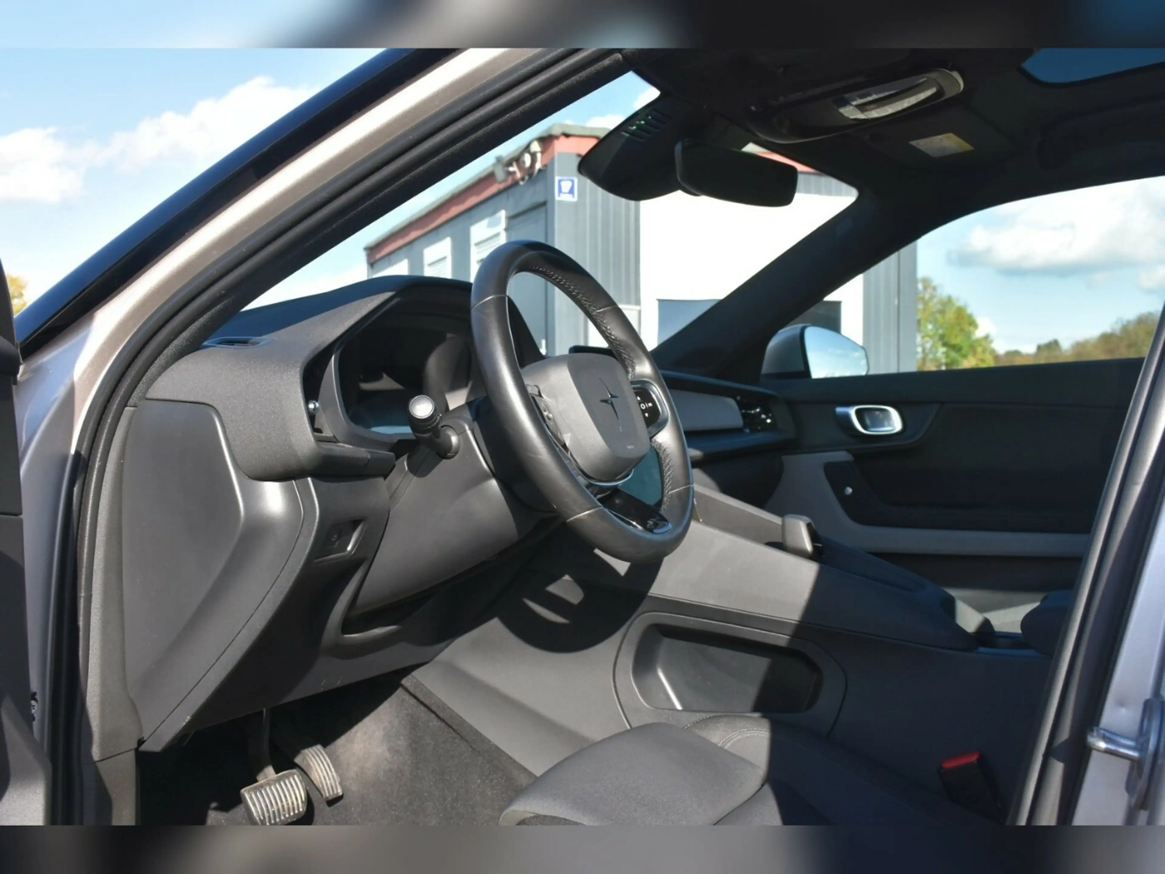 Polestar 2 Long Range Pano Wärmepumpe SoH 94% — photo 11