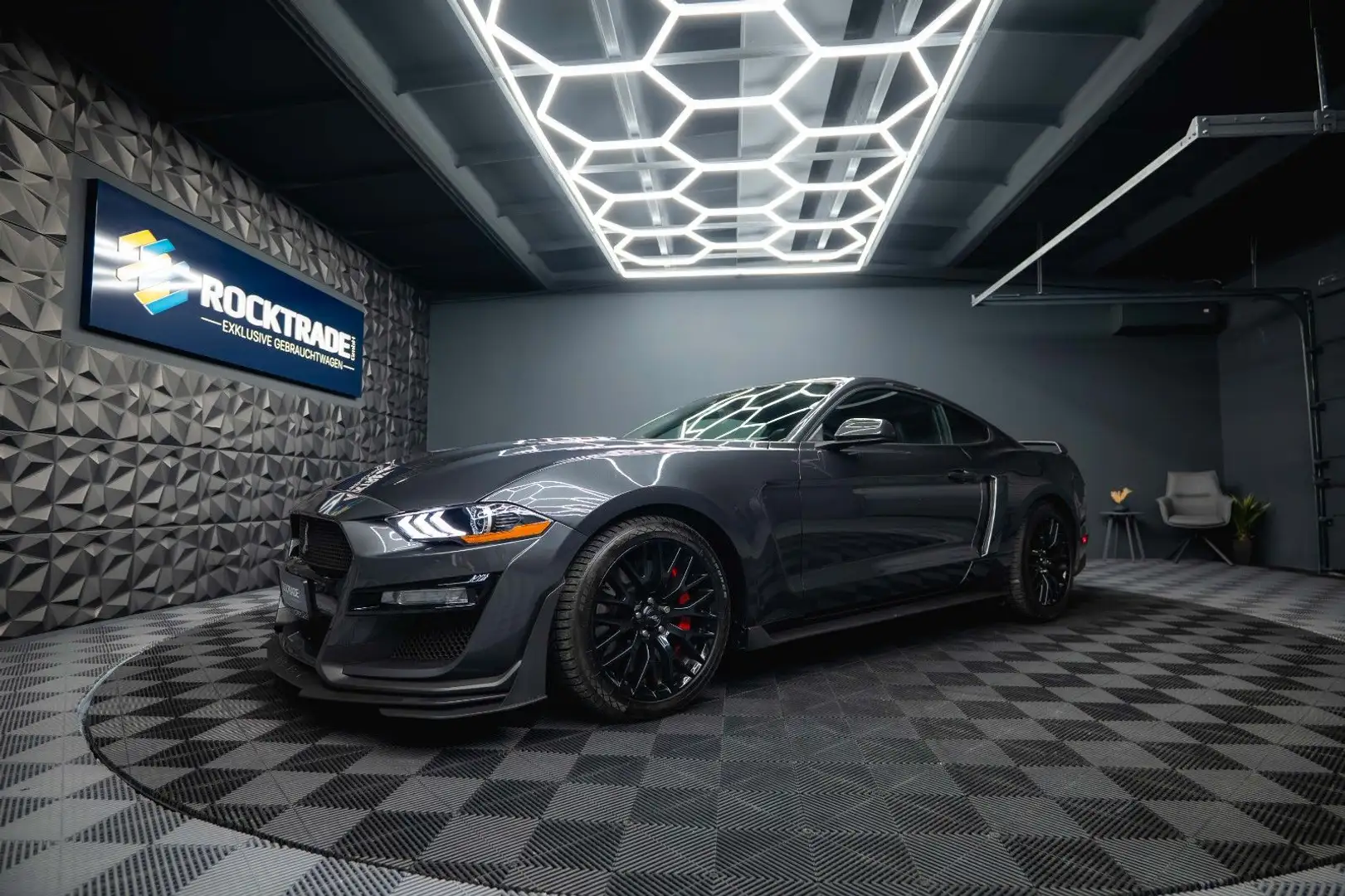 Ford Mustang Shelby GT 500 5.0 V8 Performance *LED* Grau - 2