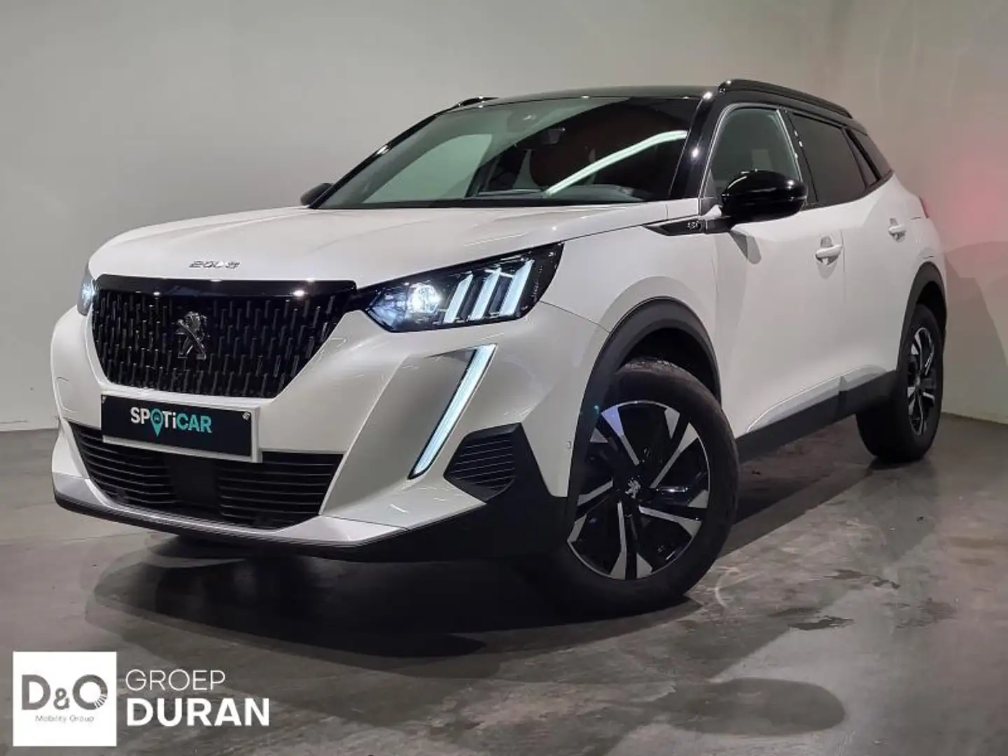 Peugeot 2008 GT 1.2 Turbo EAT8 Weiß - 1