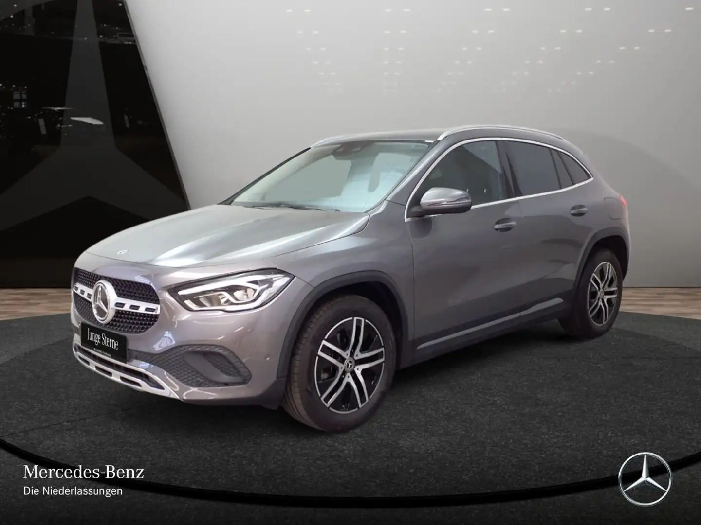 Mercedes-Benz GLA 200 PROGRESSIVE+LED+BURMESTER+7G Grau - 2
