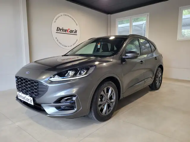 Ford Kuga 2.0 D ST-LINE AUT. CARPLAY FULL-LED NAVIGATORE