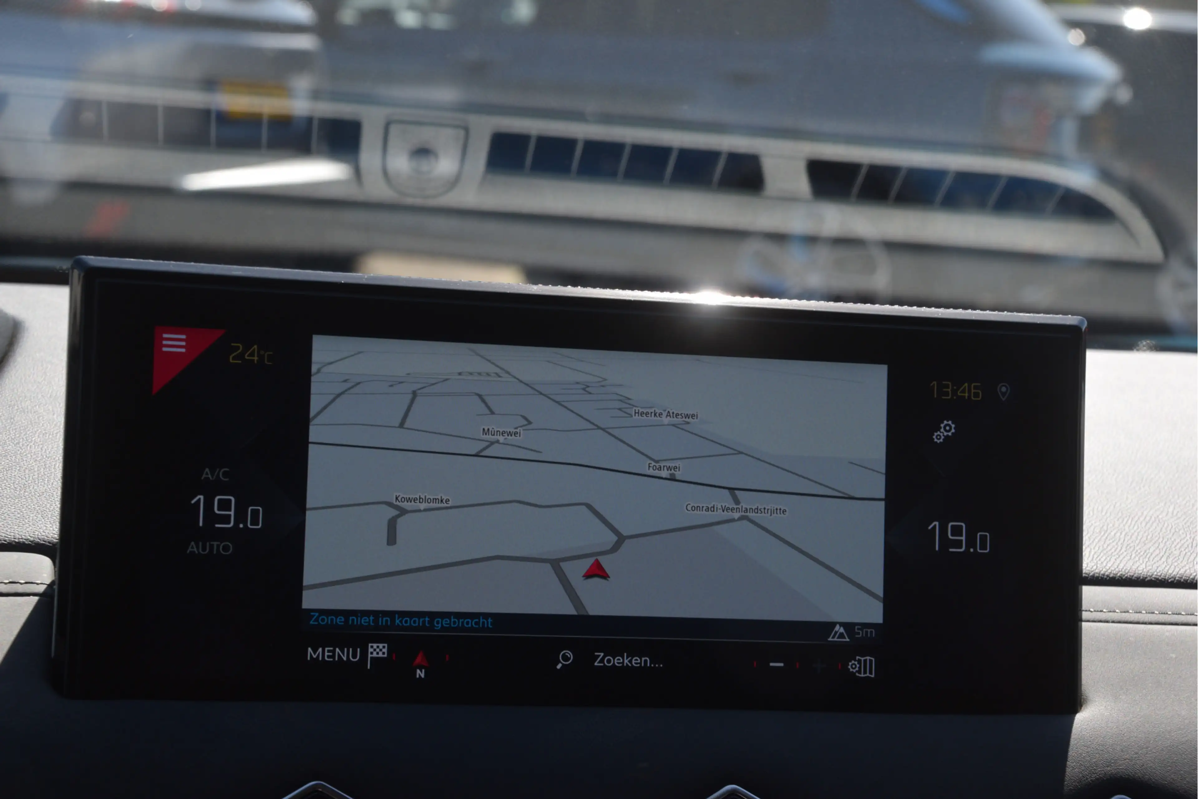 DS Automobiles DS 3 Crossback 1.2 PureTech La Premiere Carplay | LED | Camera | — photo 20