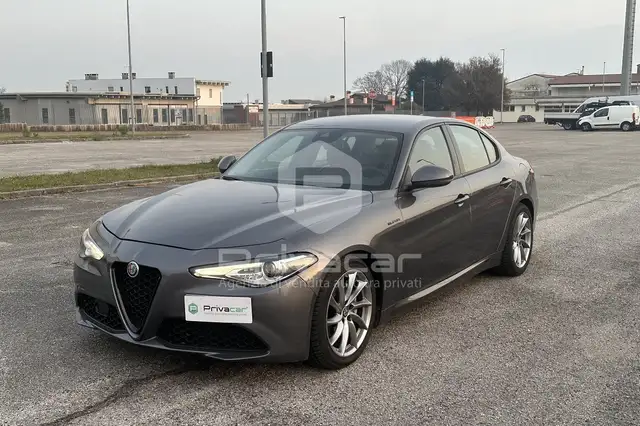 Alfa Romeo Giulia Giulia 2.2 Turbodiesel 180 CV AT8 Super