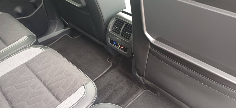 Volkswagen Touran Touran Goal DSG-Klimaaut-Navi-Kamera-AHKschwenk — photo 15