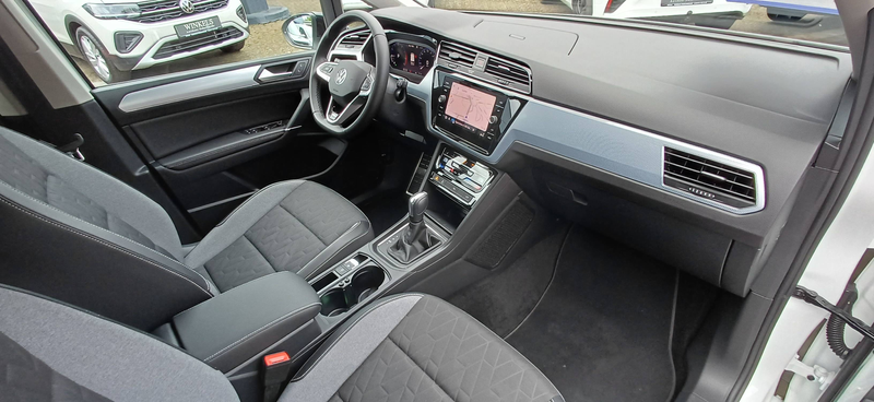 Volkswagen Touran Touran Goal DSG-Klimaaut-Navi-Kamera-AHKschwenk — photo 9