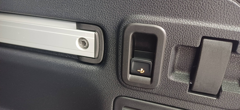 Volkswagen Touran Touran Goal DSG-Klimaaut-Navi-Kamera-AHKschwenk — photo 6