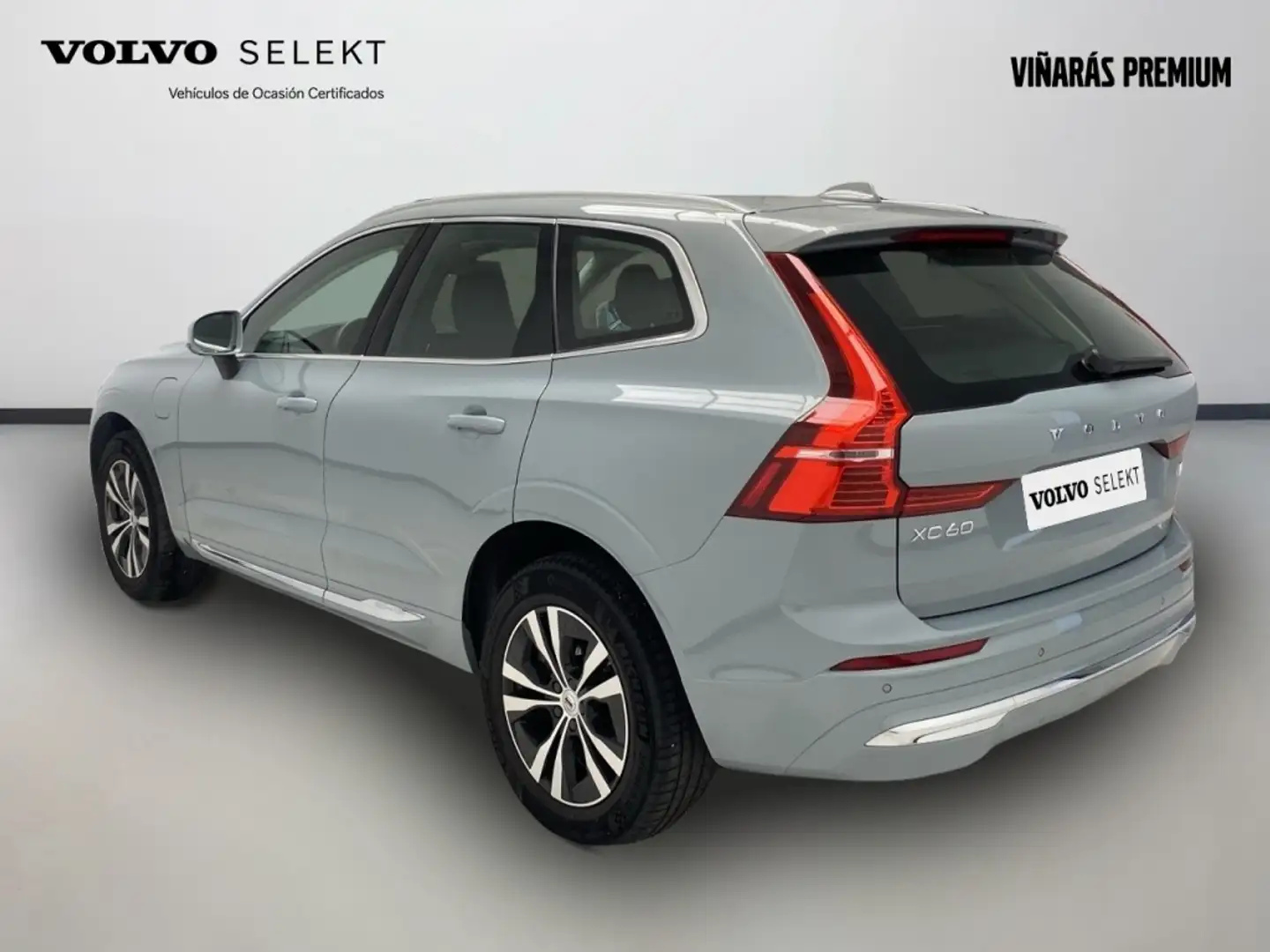 Volvo XC60 T6 Recharge Core Gris - 2