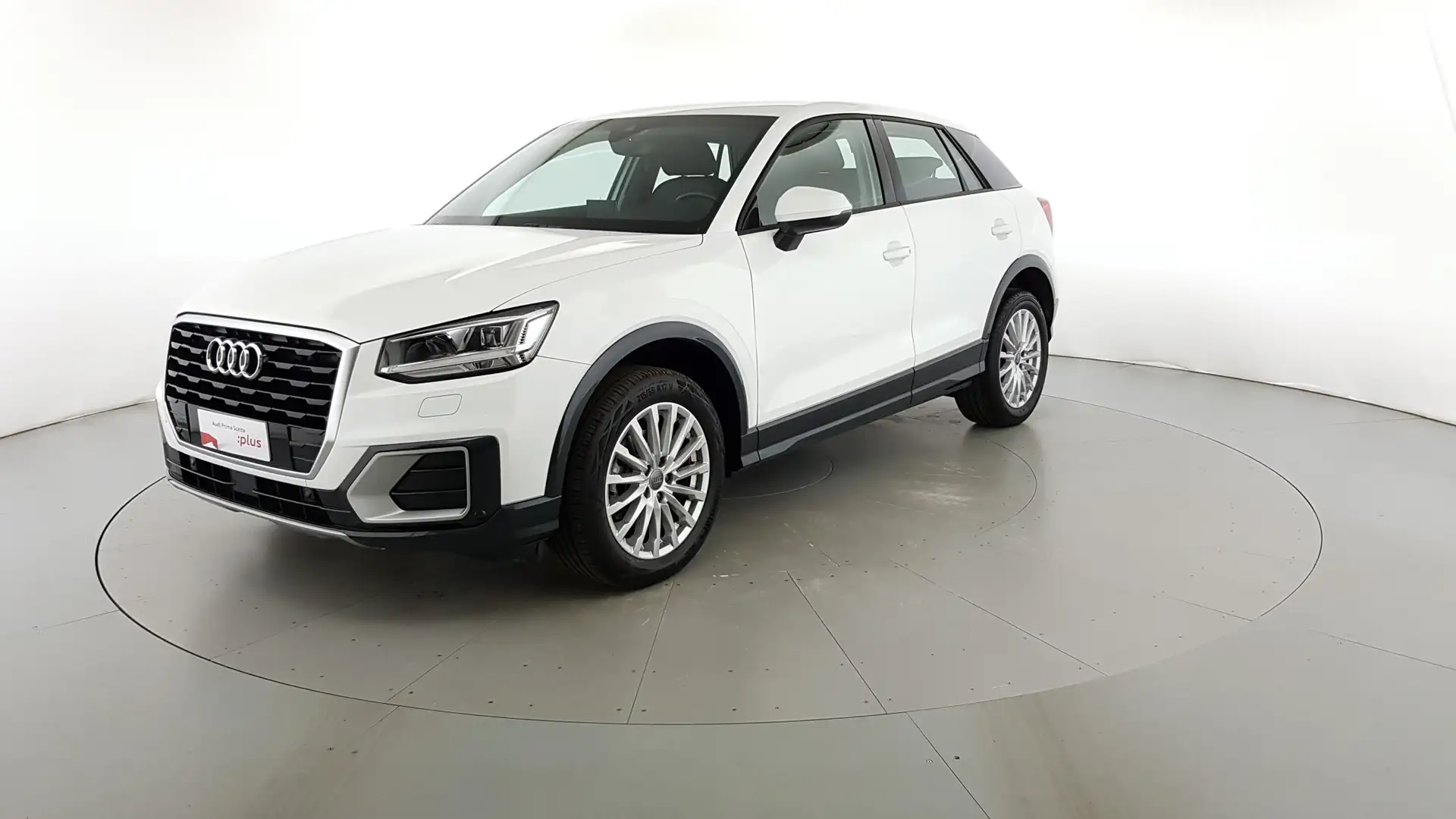 Audi Q2 35 1.5 tfsi Business Design s-tronic Bianco - 1