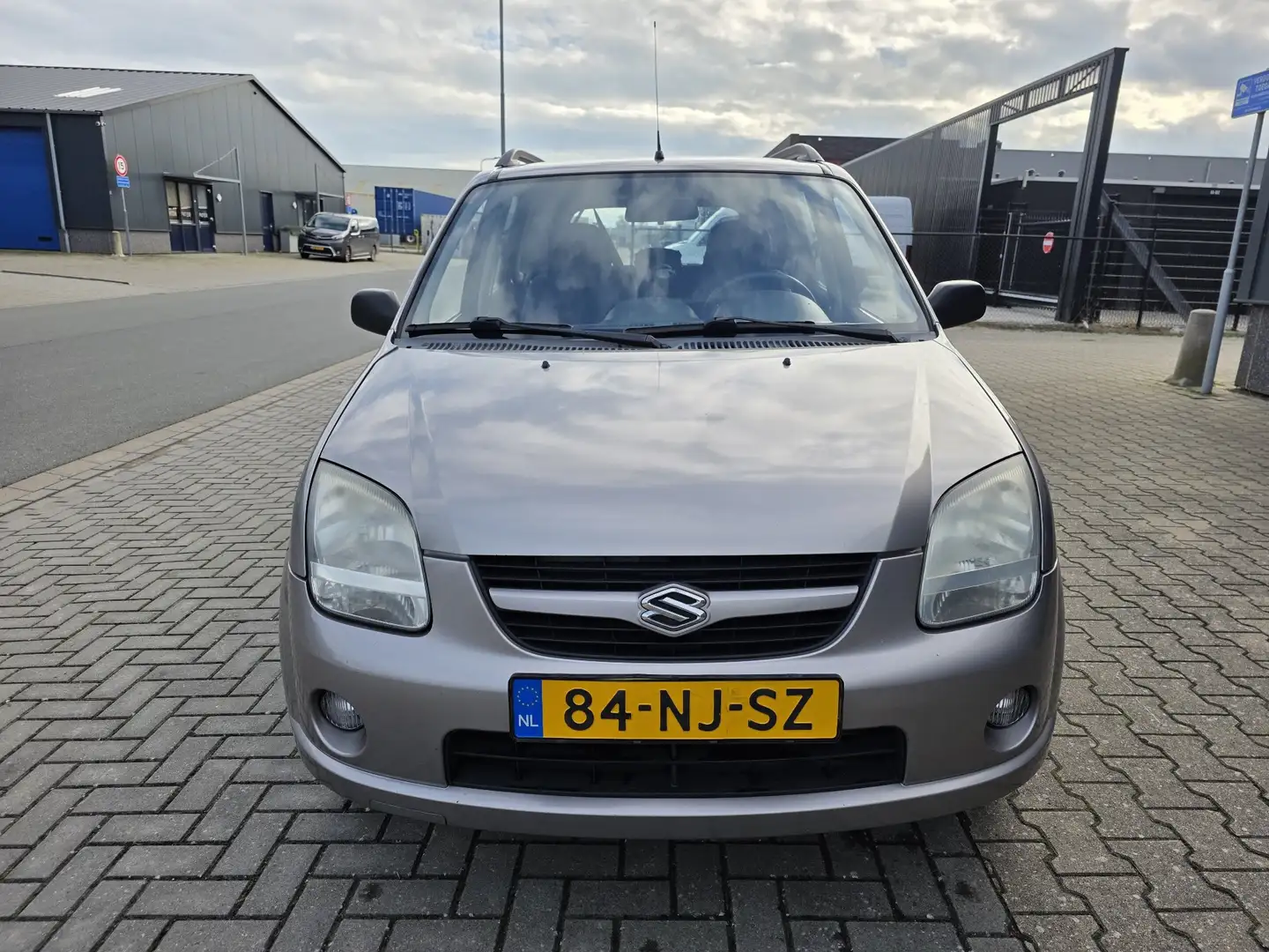 Suzuki Ignis 1.3-16V GLS Grey - 1