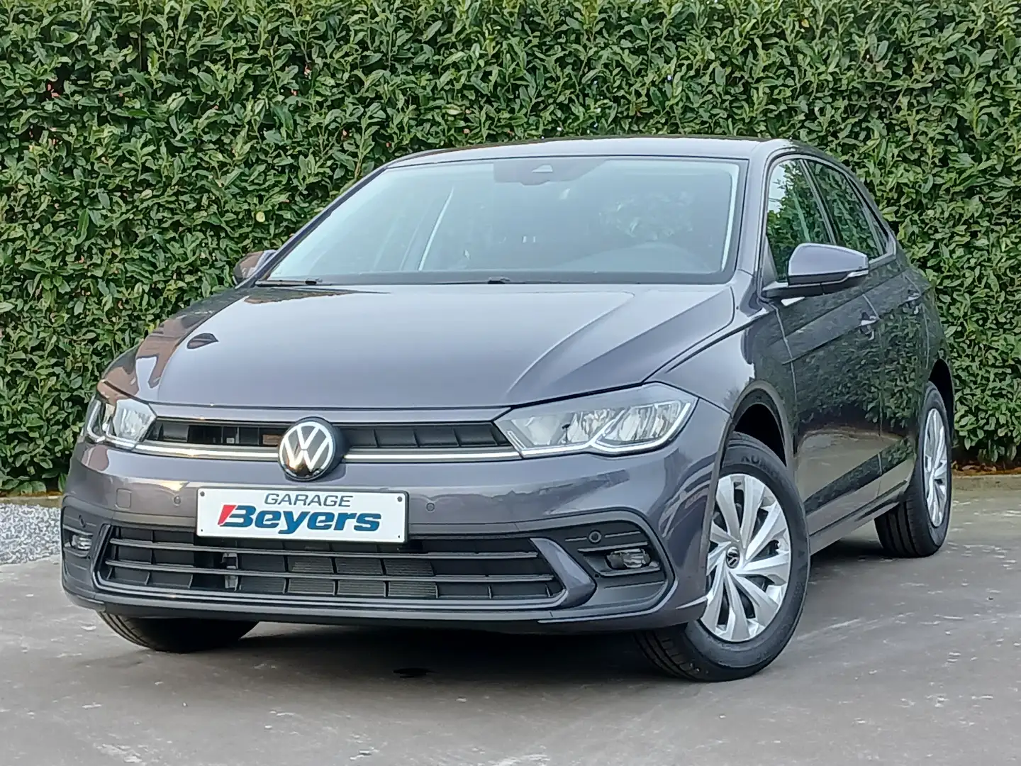 Volkswagen Polo 1.0 TSI Life OPF Grijs - 1
