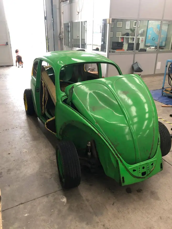 Volkswagen Maggiolino chiusa, foto 1