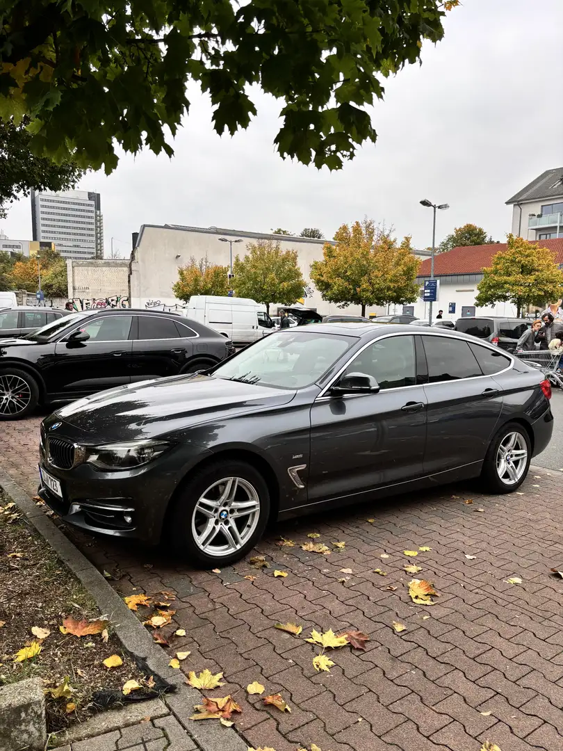 BMW 320 BMW GT320 d Luxury Line in top Zustand Grau - 1