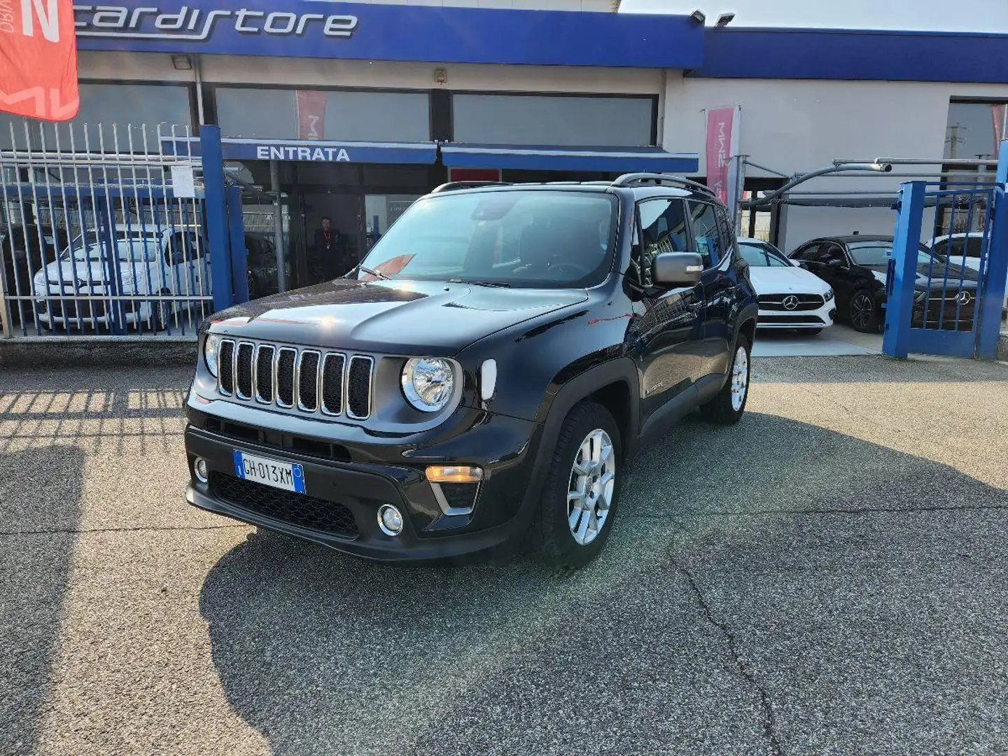 Jeep Renegade 1.3 T4 DDCT Limited AUTOMATICA FULL-OPTIONAL Zwart - 2