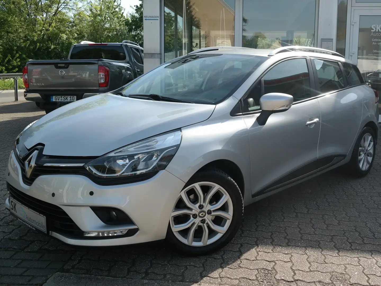 Renault Clio Grandtour dCi 90*AUTOMATIK*1.HAND*Scheckheft*NAVI Argent - 1